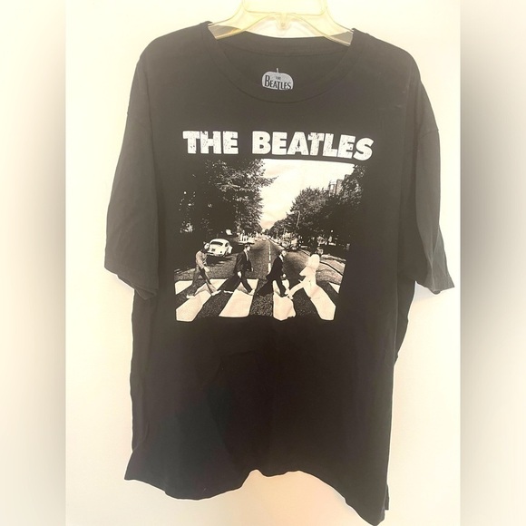 The Beatles Abbey Road Tshirt XL - Picture 2 of 5
